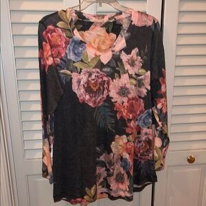SOFT SURROUNDINGS Like New Floral Long Sleeve Women's Top
